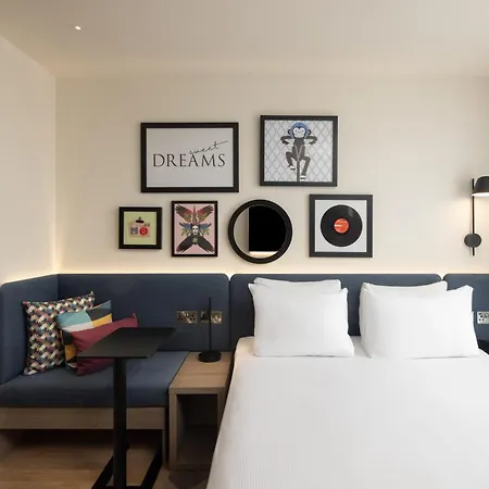 Hampton By Hilton London City-2